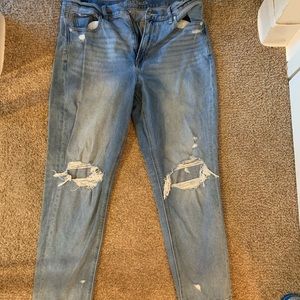 American Eagle Mom Jeans